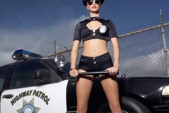 Faites le bon choix de costume coquin pour une soirée torride